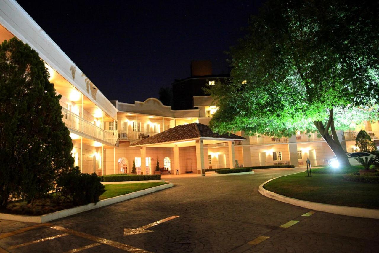Hotel Real Del Bosque Golf And Spa Tula de Allende Luaran gambar