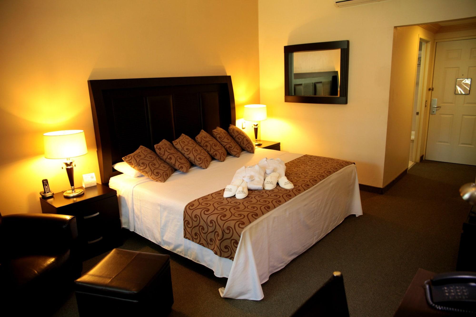 Hotel Real Del Bosque Golf And Spa Tula de Allende Luaran gambar